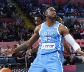 鲍尔默挑战快船队，NBA规则争议升级！同归于尽警告背后的深层含义